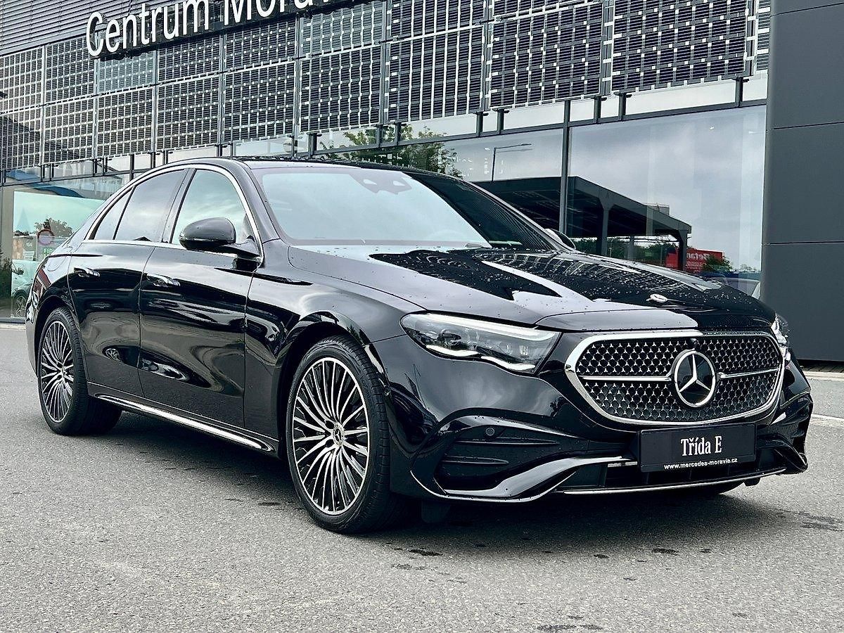 Mercedes-Benz Třídy E 450 d 4MATIC Linie AMG