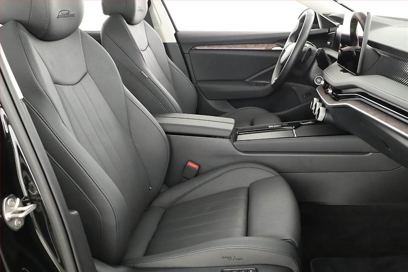 Škoda Superb (2025) 2.0 TSI - fotka 7 z 20