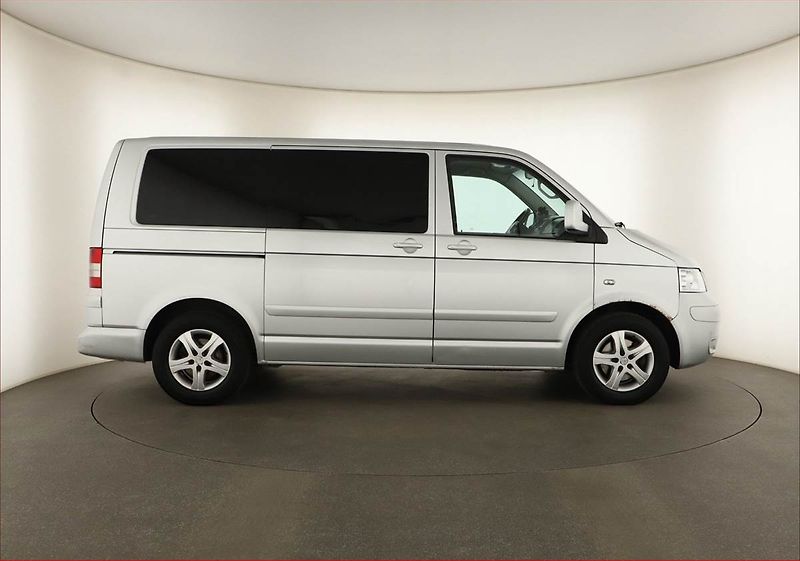 Volkswagen Multivan (2003) Comfortline 2.5 TDI - fotka 6 z 14