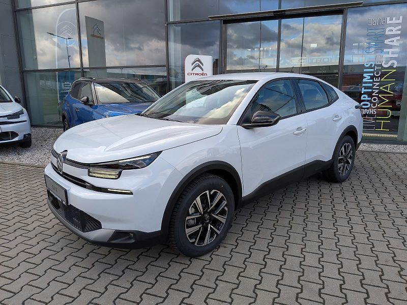 Citroën C4 X (2026) PLUS Hybrid 145 Automatic  - fotka 2 z 10