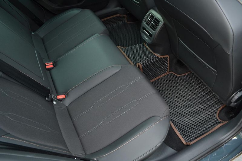 Cupra Formentor (2025) Cupra Formentor 1.5 eTSI DSG - fotka 20 z 25