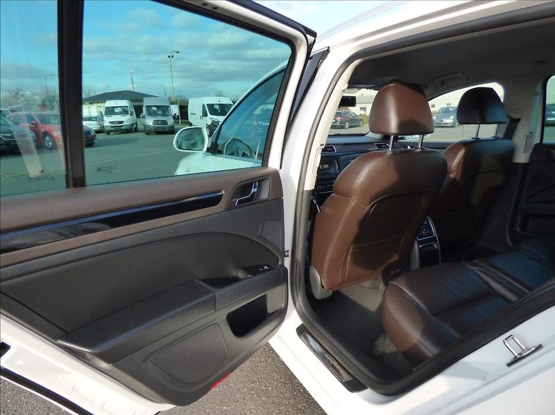 Škoda Superb 2,0 TDI 125kw 4x4  Laurin & Kl - fotka 31 z 54