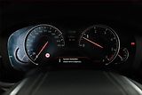 BMW Řada 5 (2017) 530d xDrive, 4X4, Automat - náhled 8