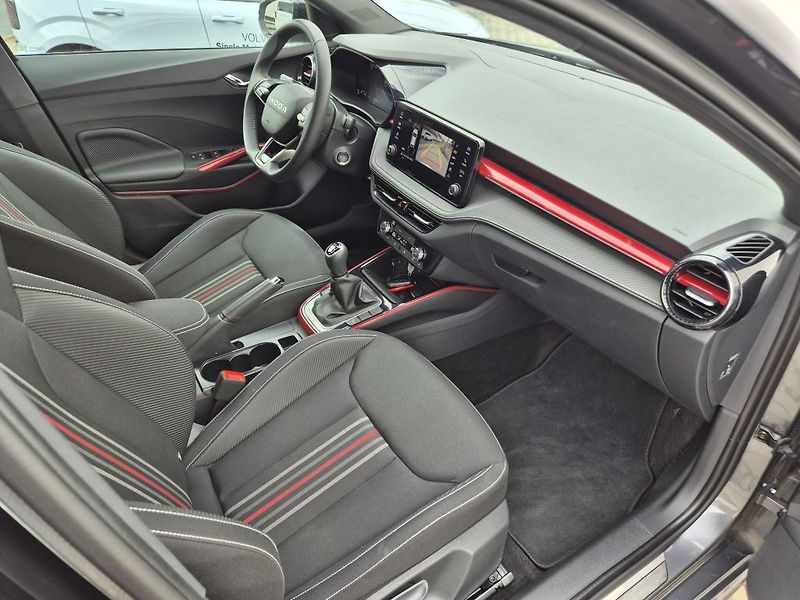 Škoda Fabia Monte Carlo 1.0 TSI 85 Kw - fotka 21 z 34