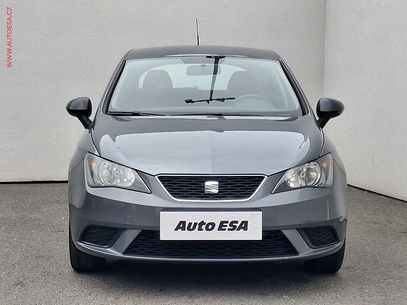 Seat Ibiza (2014) 1.2 TSi, Reference - fotka 2 z 17