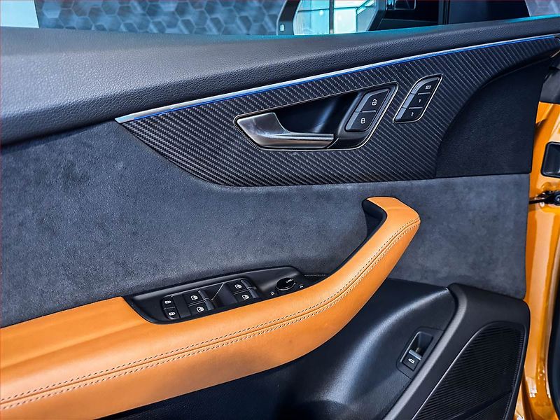 Audi RS Q8 (2023) TFSI - fotka 13 z 23