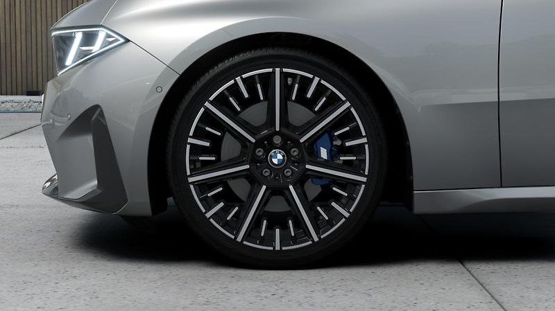 BMW Řada 3 320 - fotka 8 z 14