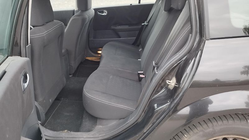 Renault Mégane (2005) 1.4I16V,volat- 608 081 843 - fotka 12 z 15