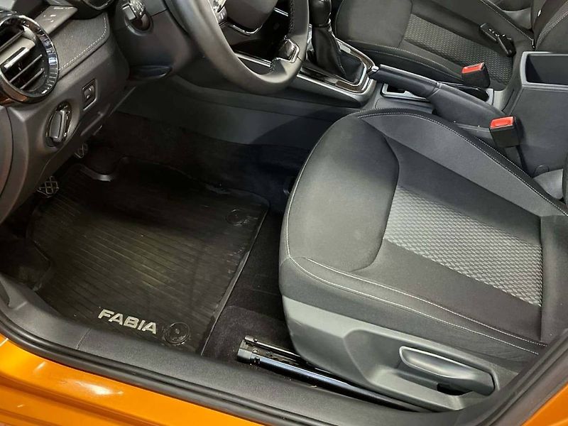 Škoda Fabia (2024) 1.0 TSI 81kW Style DSG - fotka 11 z 20