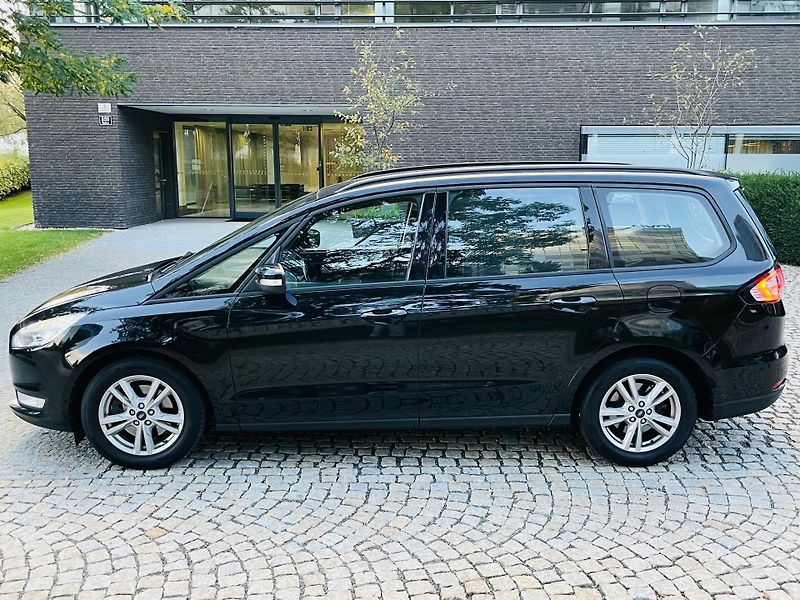 Ford Galaxy 2.0TDCi MANUÁL 7MÍST SENZORY - fotka 19 z 46