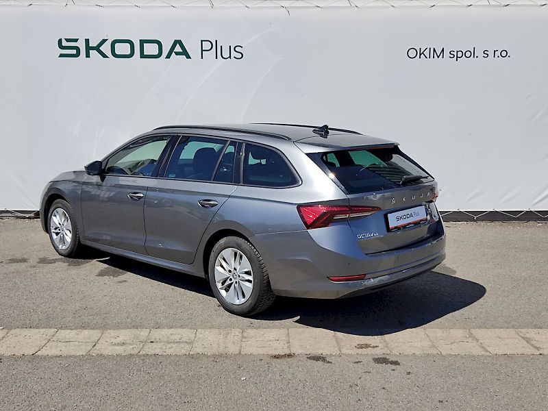 Škoda Octavia (2023) Combi Ambition Plus 2,0 Tdi 11 - fotka 33 z 36