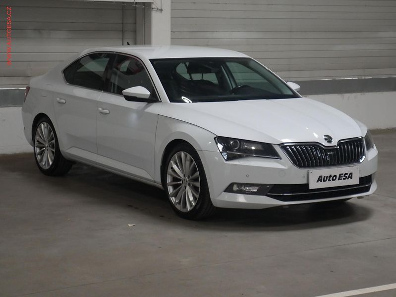 Škoda Superb (2016) 2.0 TSi 4x4, Style, DSG - fotografie inzerátu