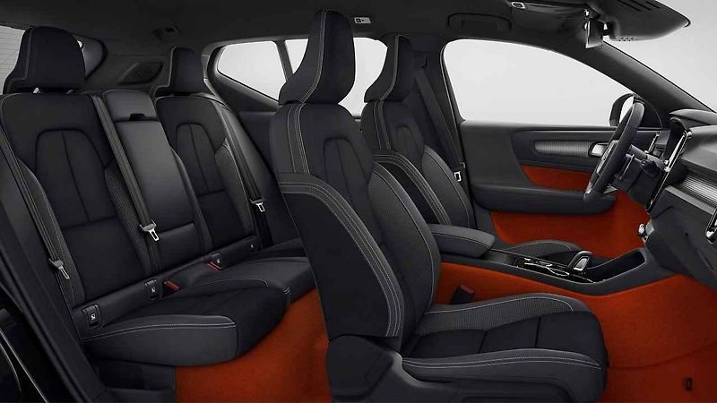 Volvo XC40.