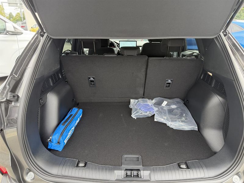 Ford Kuga (2026) REPRE EDITION, 5dveřová, 2.5 D - fotka 11 z 20