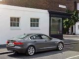 Jaguar XE.