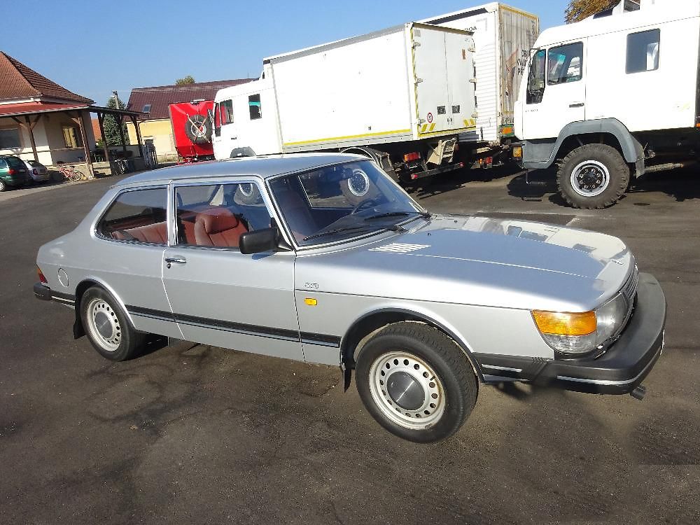 Saab 99