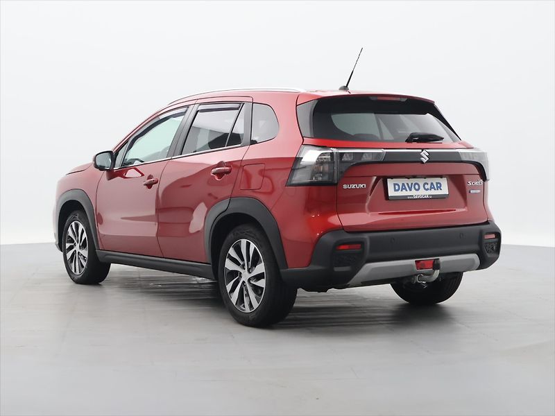 Suzuki S-Cross 1,4 95kW Aut. LED CZ 1.Maj. - fotka 5 z 43