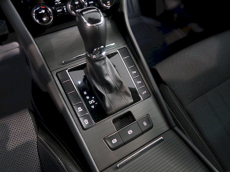 Škoda Superb (2023) STYLE 2.0TDI 110KW DSG - fotka 34 z 43