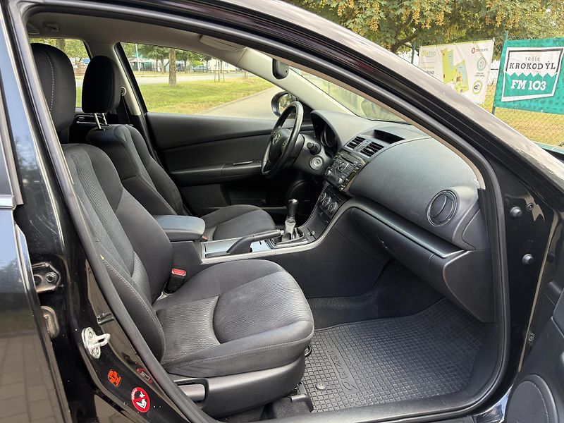 Mazda 6 2.0 Active - fotka 21 z 30