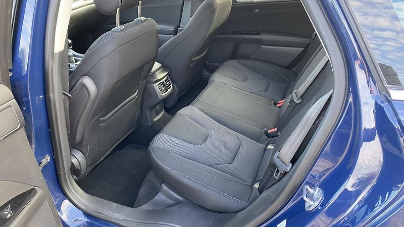 Ford Mondeo (2015) 1,5 Ecoboost 160k - fotka 7 z 18