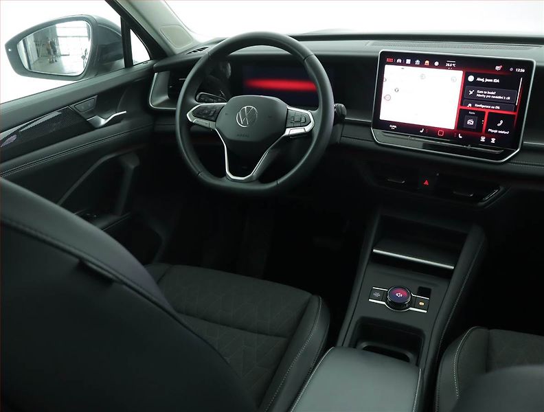 Volkswagen Tayron (2025) 1.5 eTSI - fotka 7 z 19