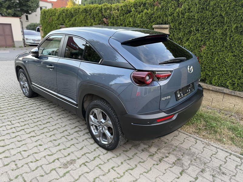 Mazda MX-30 EXLUSIVE-NAVI-tepelné čerpadlo - fotka 10 z 26
