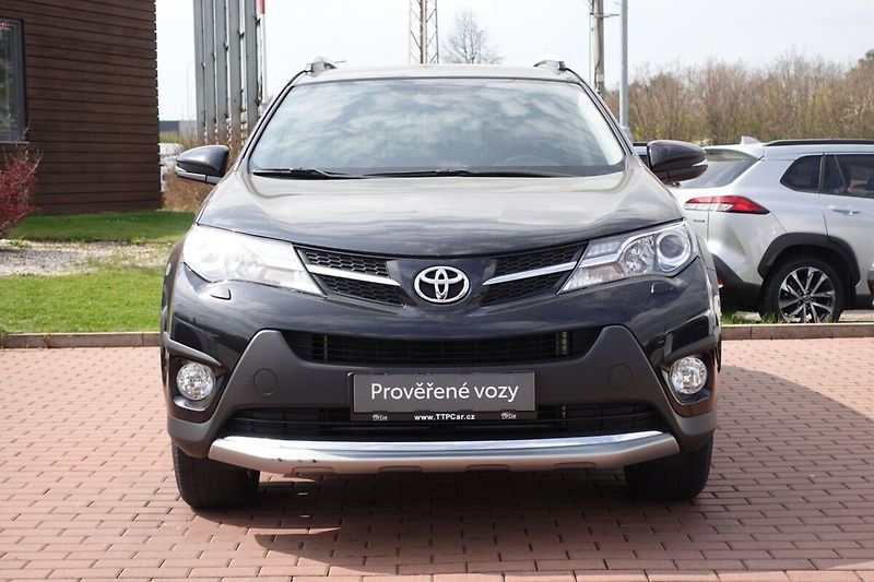 Toyota RAV4 2.0 VVT-i AWD Multidrive S Act - fotka 2 z 30