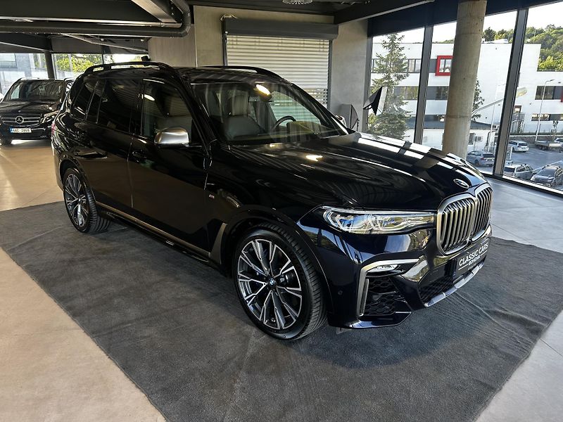 BMW X7 (2021) M50d Last Edition 1/100 - fotka 3 z 20