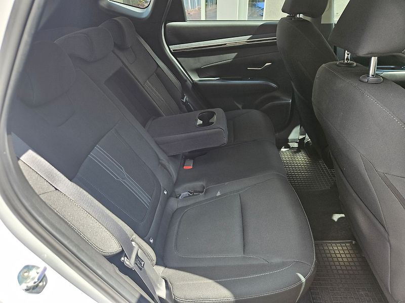 Hyundai Tucson 1,6 T-GDi 110kW, Comfort,1.maj - fotka 33 z 37