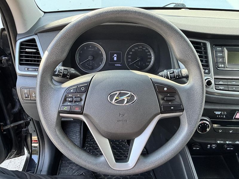 Hyundai Tucson (2017) 1.6TGDi 130kW  - fotka 18 z 26