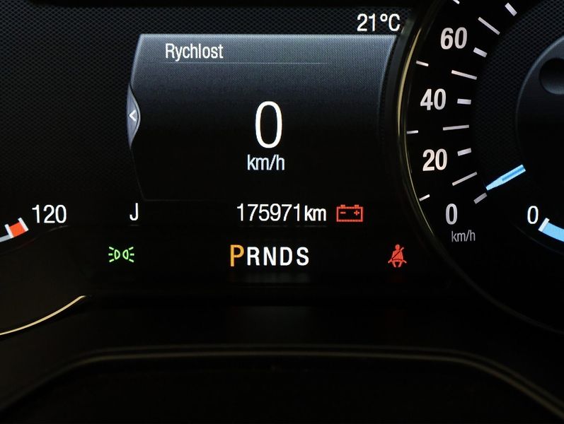Ford Mondeo (2021) 140kW, AT8, nové ČR,1.maj.serv - fotka 18 z 20