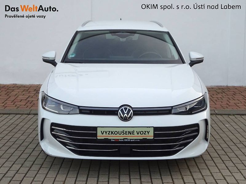 Volkswagen Passat (2024) 2,0TDi /110kW Elegance DSG - fotka 4 z 30