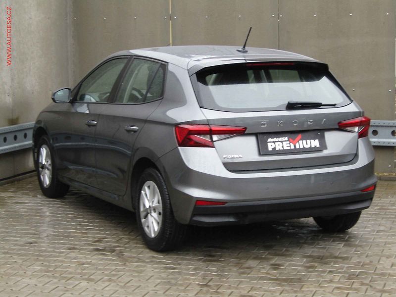 Škoda Fabia (2025) 1.0TSi, 1.maj,ČR, LED, AC - fotka 6 z 20