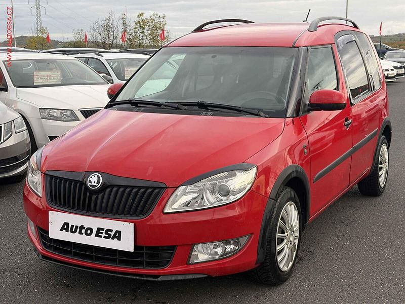 Škoda Roomster (2011) 1.6 TDi, ČR, Attractive - fotka 3 z 18