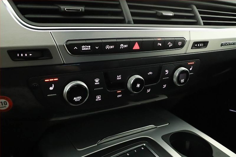 Audi Q7 (2018) S-Line 50 TDI - fotka 14 z 23