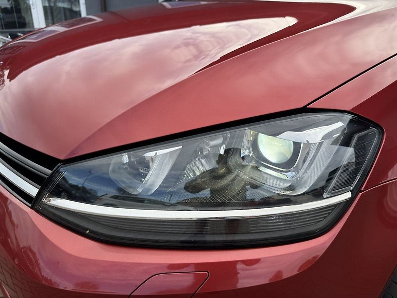 Volkswagen Golf (2016) 1.4TSi Lounge Navi Digi Klima - fotka 36 z 49