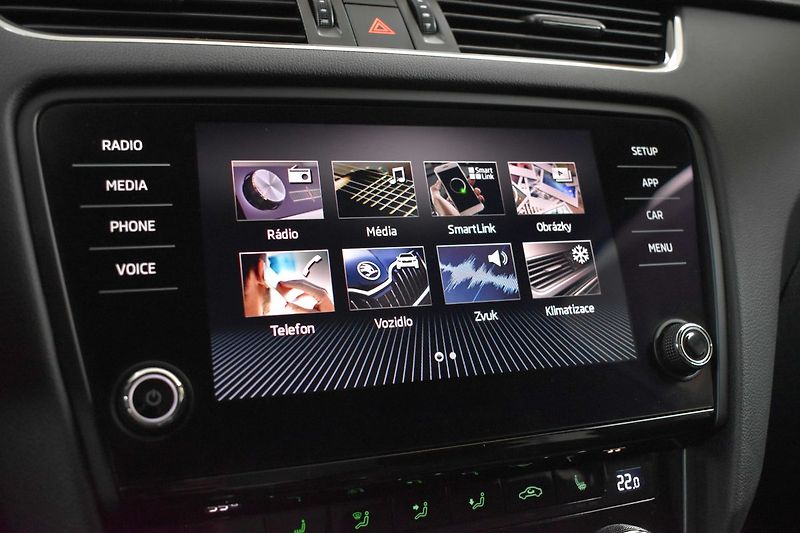 Škoda Octavia 1.6 TDI*85kW*STYLE*DPH* - fotka 23 z 36