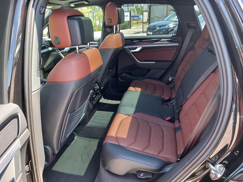 Volkswagen Touareg (2026) 3.0TDi 210kW Final ed. ČR DPH - fotka 11 z 28