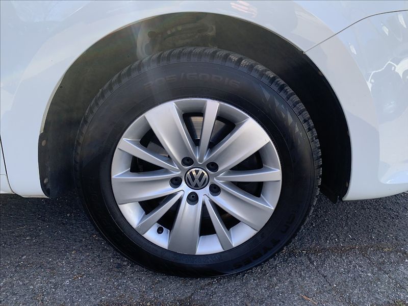 Volkswagen Sharan 2,0 TDI 4x4 7.MÍST,ČR SERVISKA - fotka 10 z 23