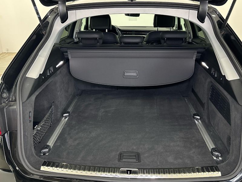 Audi A6 Allroad 50 - fotka 10 z 31
