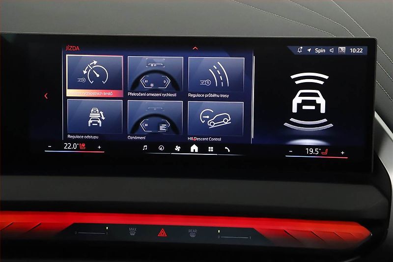 BMW X3 (2025) 20 xDrive, 360°, HUD, Tažné - fotka 30 z 31