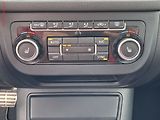 Volkswagen Tiguan (2014) 2.0TDi 4x4, DSG, park. kamera - náhled 19