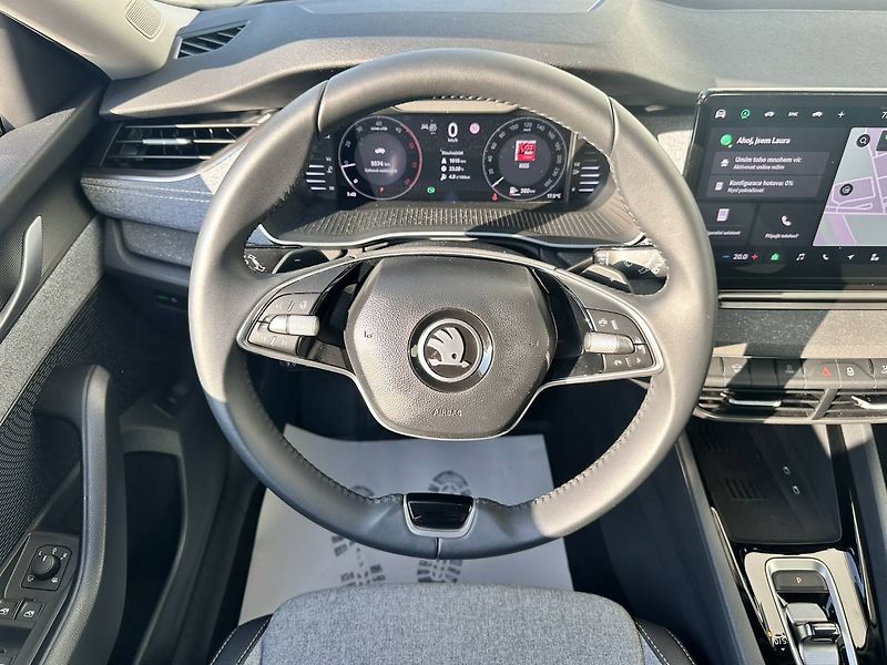 Škoda Octavia Combi Top Selection 2,0 TDI/11 - fotka 8 z 35