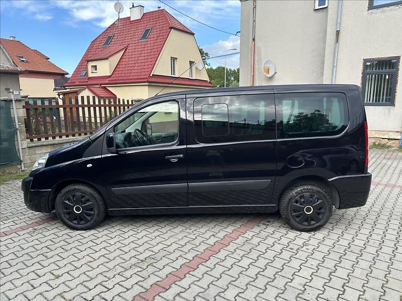 Fiat Scudo 2,0 JTD 8.MÍST - fotka 8 z 28