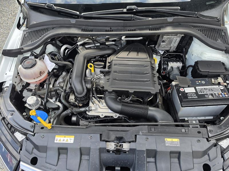 Škoda Fabia 1.0 TSI 81kw Solei - fotka 14 z 16
