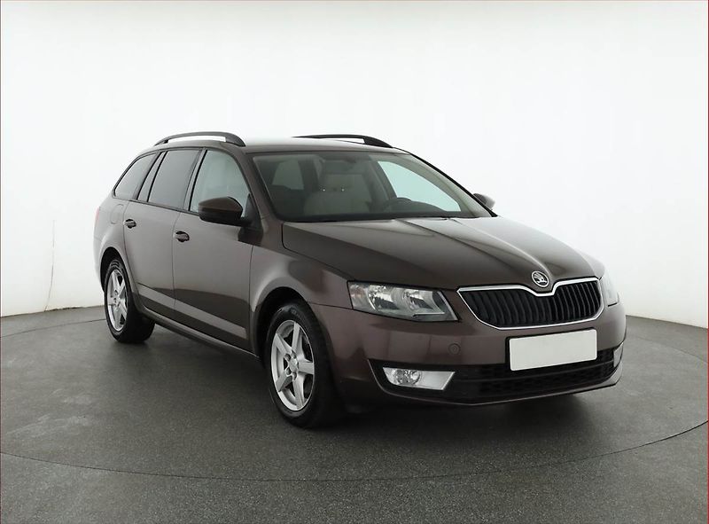 Škoda Octavia (2013) Elegance 1.6 TDI, Serv.kniha - fotografie inzerátu