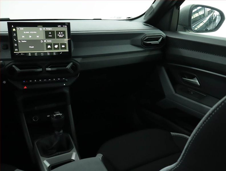 Dacia Duster (2026) 1.2 MHEV, JOURNEY, Výhřevy - fotka 8 z 14