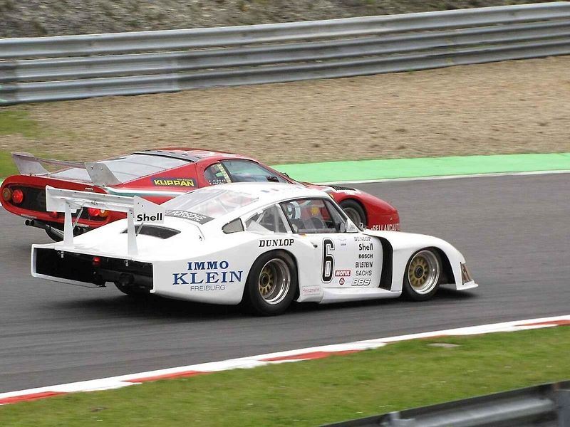 Speciálně postavené Porsche 935, zkonstruované hlavně pro vytrvalostní závod 24 hodin Le Mans v roce 1978, které dostalo přezdívku Moby Dick.