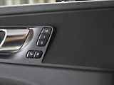 Volvo XC60 2,0 B4 AWD Plus Blis,Bezklíč - náhled 15