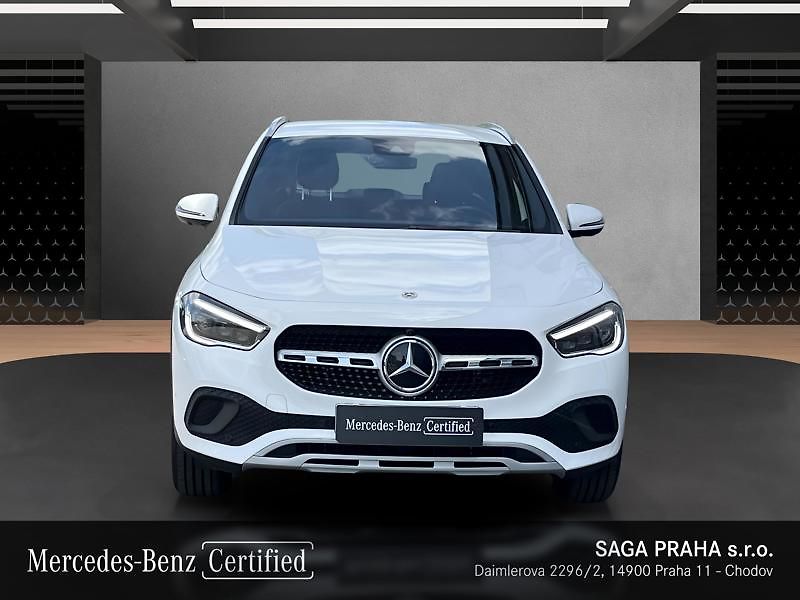 Mercedes-Benz GLA 250 e - fotka 2 z 18